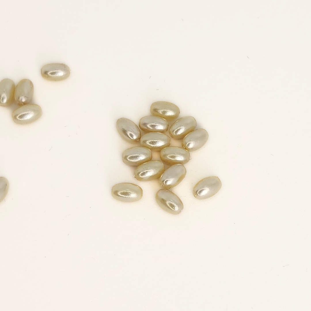 Oval Pearl 4x6mm