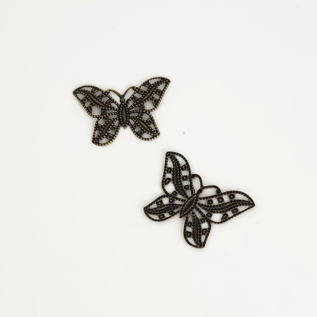 Filigree Butterfly 24x32mm