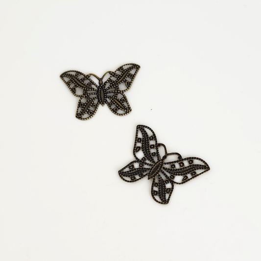 Filigree Butterfly 24x32mm