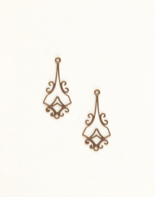 Latticework Chandelier 30x14mm