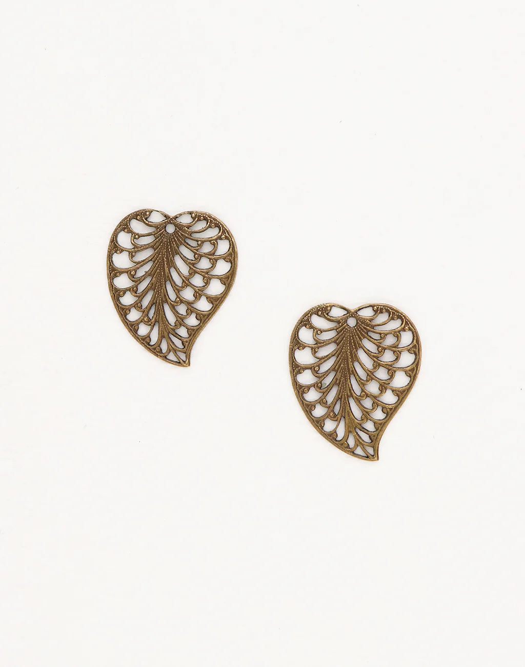 Filigree Leaf Charm 19x16mm