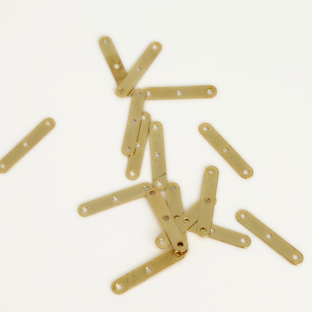 3 Hole Separator Bar 19x3mm