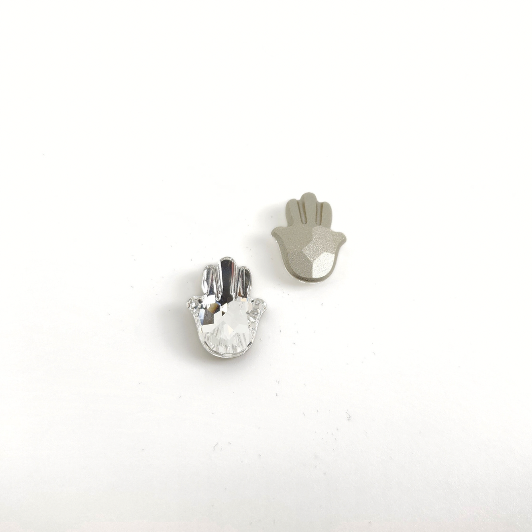 Fatima Hand 18x13.7mm