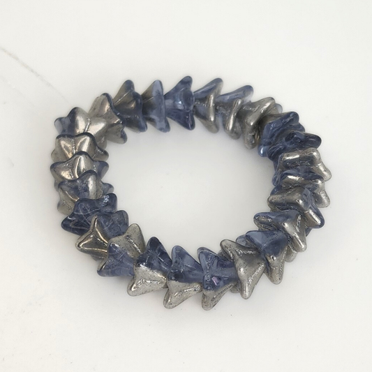 Alexandrite Silver Trumpet Flower 6mm