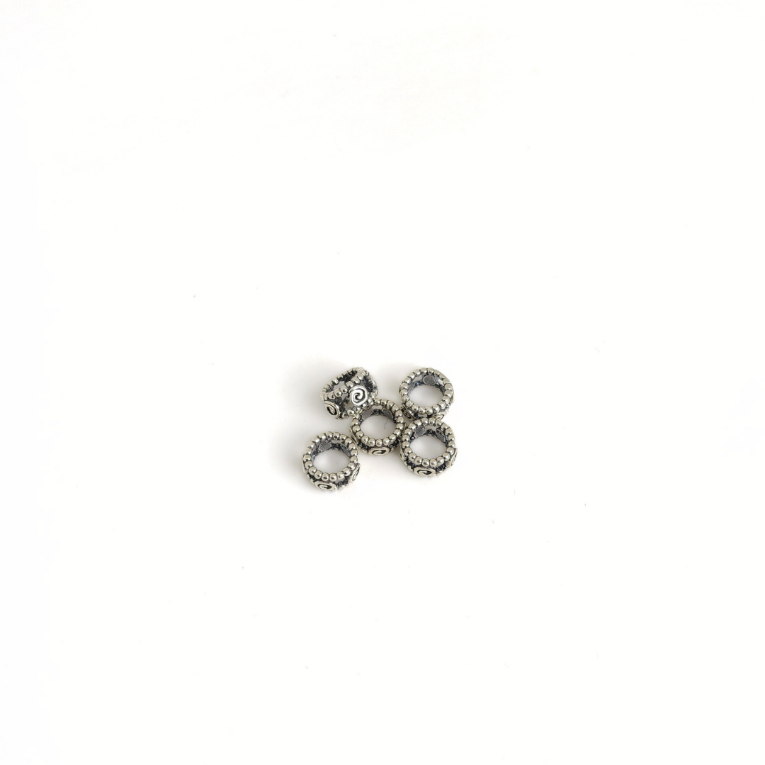 Large Hole Swirls w/Dots 9x5mm