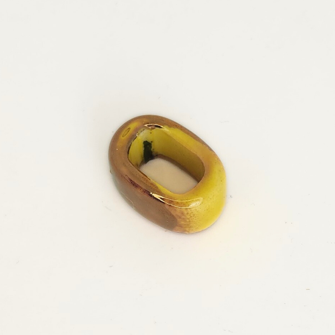 Ceramic Oval 10mm