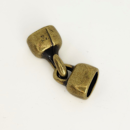 Hook & Eye Clasp