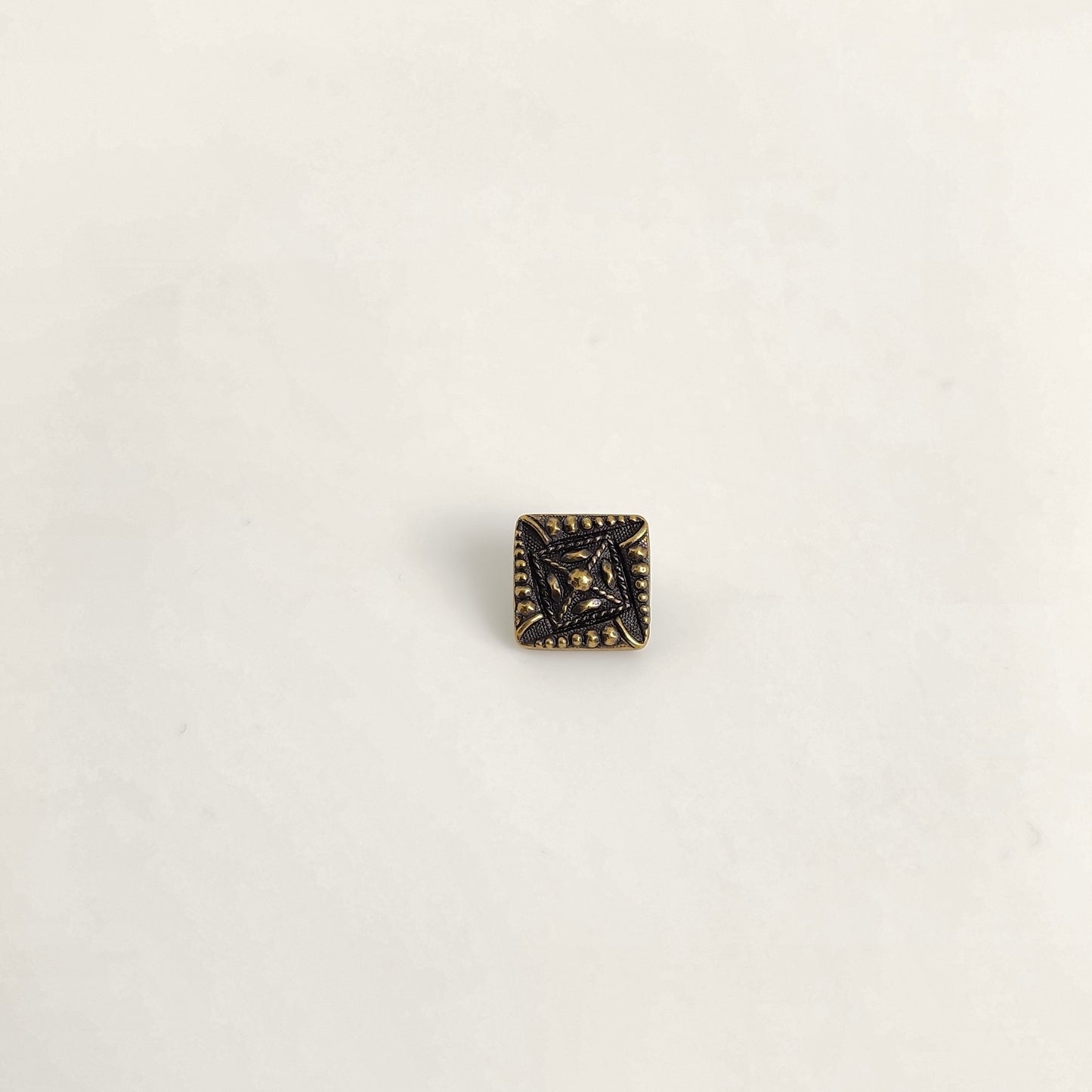 Czech Square Button 10.5mm