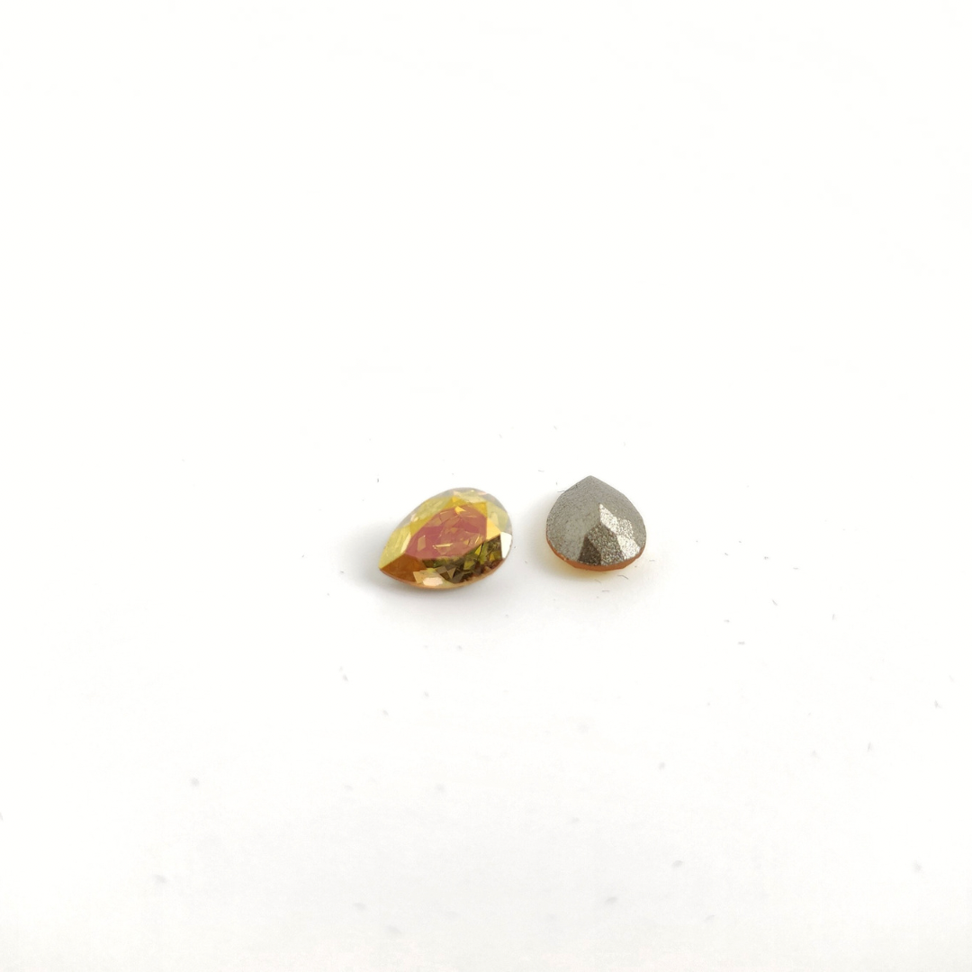Fancy Pear 8x6mm