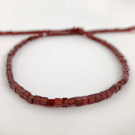 Carnelian Cube 3x3mm